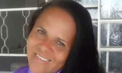 atingida, colidida, abalroada;