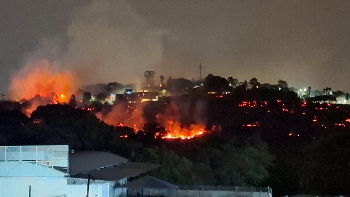 fogo, chamas, labareda, queimada;