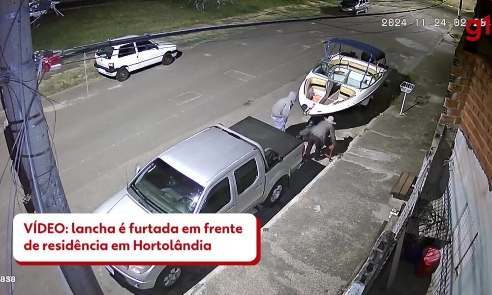 embarcação, barco;