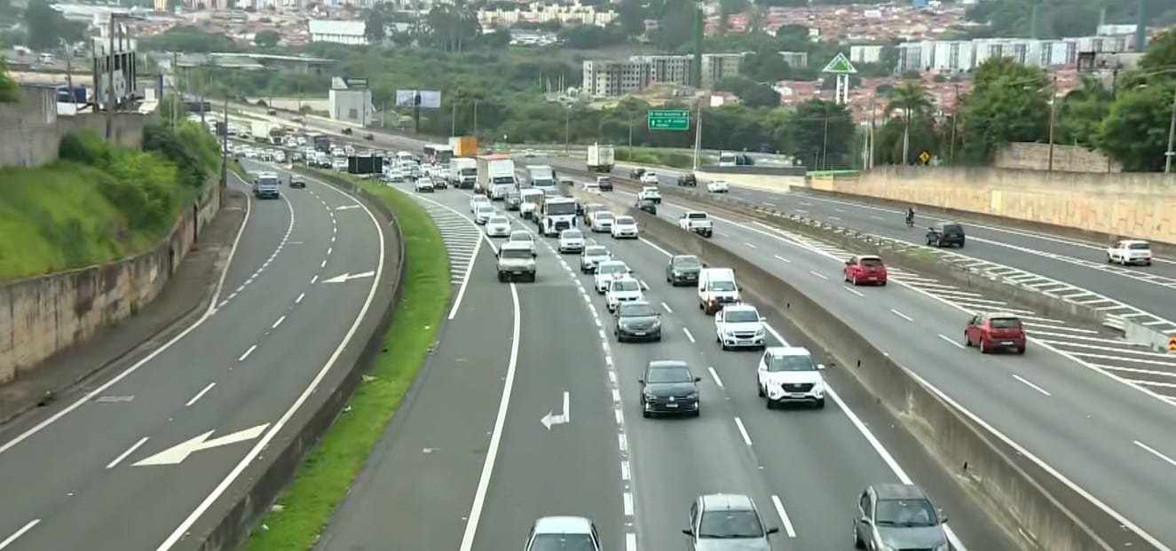 engavetamento, incidente, colisão';